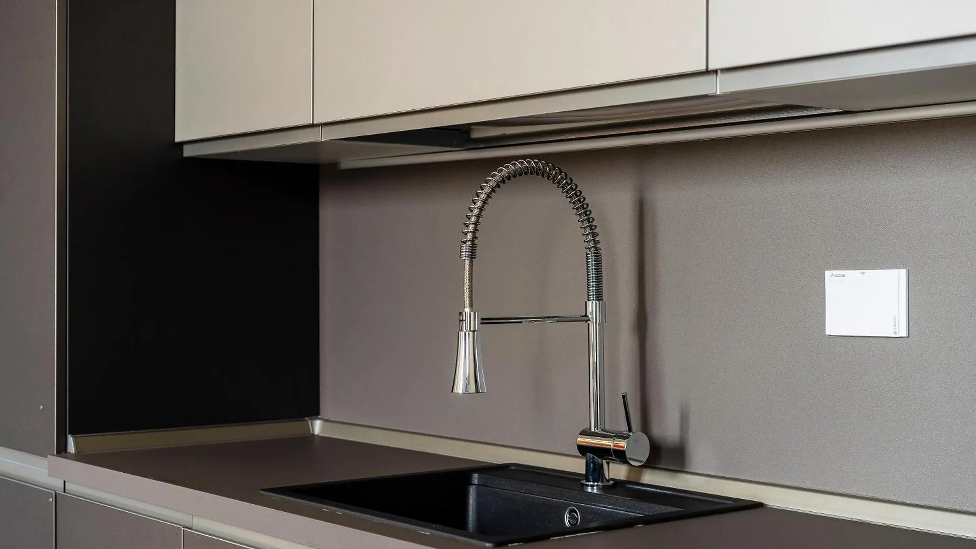 Lägenhet San Marco Black Appartamento Luxury Con Terrazzo E Parcheggio Su Richiesta Florens