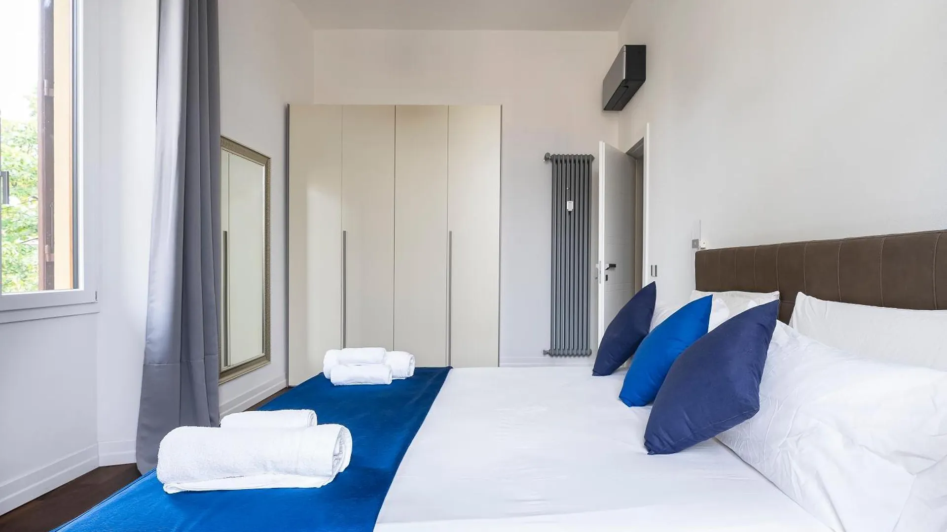 San Marco Black Appartamento Luxury Con Terrazzo E Parcheggio Su Richiesta Florens Lägenhet